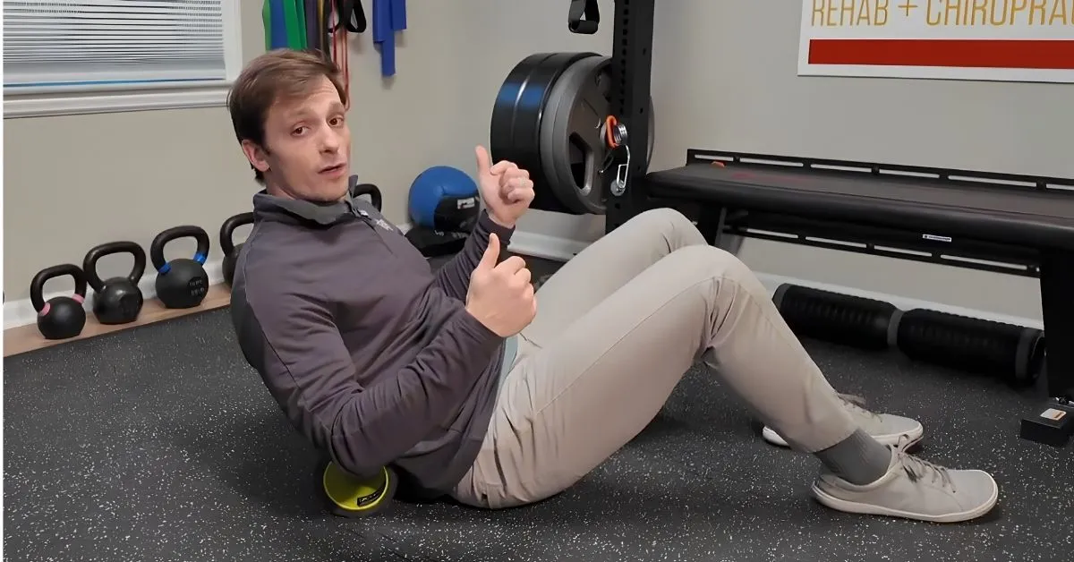 How to Improve Posture with a Foam Roller in 5 Minutes