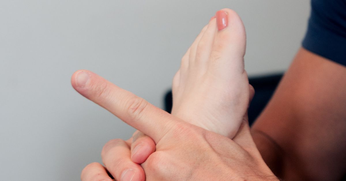 chiropractic for foot pain relief